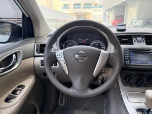 2014 نيسان تيدا Hatch