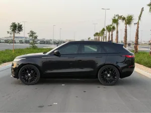 2021 لاند روفر رينج روفر فيلار R-Dynamic SE