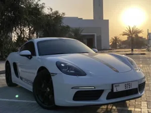 2020 بورش كايمن 718 Cayman GT4