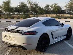 2020 بورش كايمن 718 Cayman GT4
