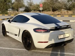 2020 بورش كايمن 718 Cayman GT4