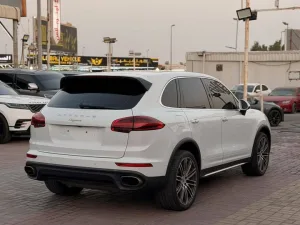 2016 بورش كاين S
