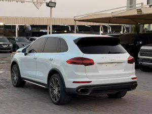 2016 بورش كاين S