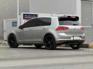 2017 فولجس فاجن جولف GTI