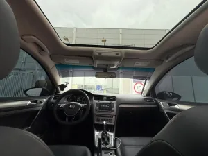 2017 فولجس فاجن جولف GTI