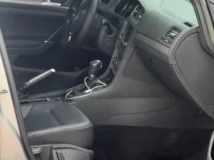 2017 فولجس فاجن جولف GTI