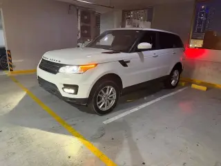 2016 Land Rover Range Rover Sport في Dubai سيارة مستعملة