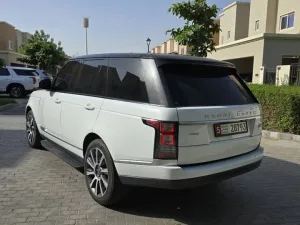 2015 لاند روفر رينج روفر HSE
