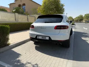 2018 بورش ماكان S