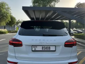 2016 Porsche Cayenne S