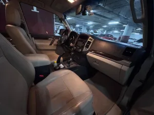 2020 Mitsubishi Pajero GLS