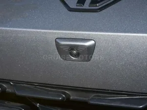 2025 MG 7