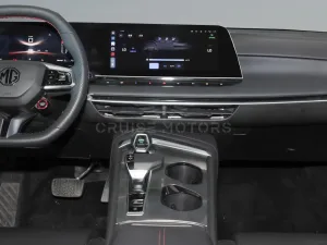 2025 MG 7