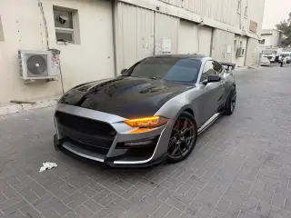 2023 Ford Mustang في Dubai سيارة مستعملة