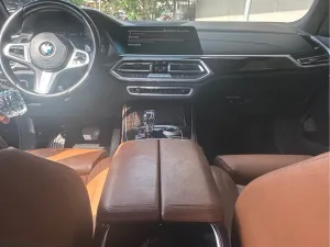 2019 BMW X5 4.6i