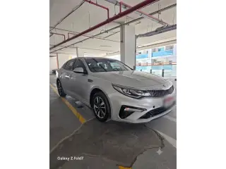2020 Kia Optima في Dubai سيارة مستعملة