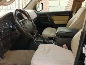 2011 Toyota Land Cruiser GXR