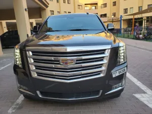 2018 Cadillac Escalade Luxury