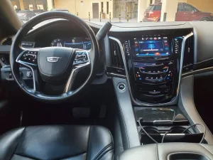 2018 Cadillac Escalade Luxury