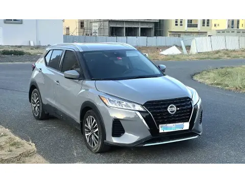 2022 Nissan KICKS SV