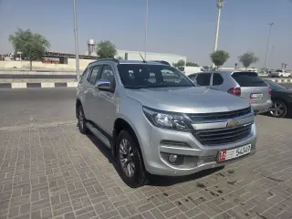 2018 Chevrolet Trailblazer في Abu Dhabi سيارة مستعملة