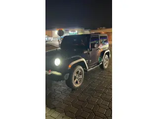 2013 Jeep Wrangler في Al Ain سيارة مستعملة