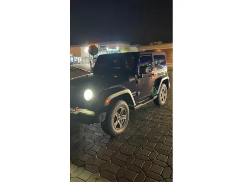 2013 Jeep Wrangler Sahara