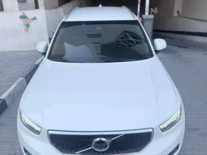 2020 Volvo XC40 P8 Recharge Core