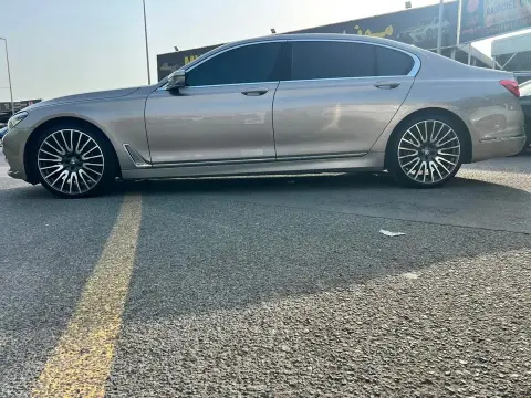 2018 BMW 7-Series 750Li