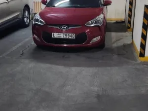 2017 Hyundai Veloster standard