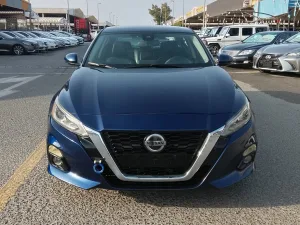 2020 Nissan Altima SR