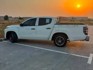 2022 Mitsubishi L200 double-cab