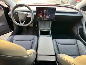 2025 Tesla MODEL 3 Performance