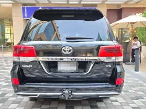 2017 Toyota Land Cruiser GXR