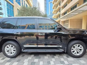 2017 Toyota Land Cruiser GXR