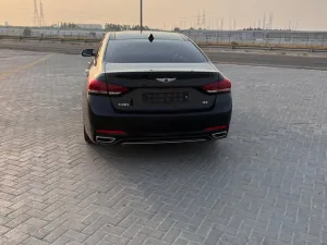2018 جينيسس جي ٨٠ Base