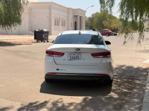 2018 Kia Optima S