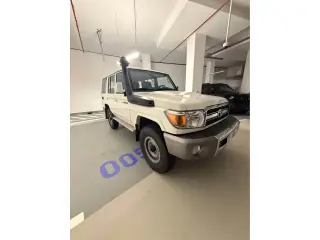 2018 Toyota Land Cruiser in Dubai used car