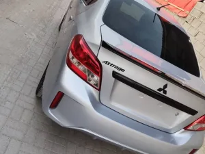 2022 Mitsubishi Attrage GLX