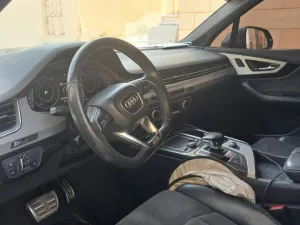 2016 Audi Q7 Prestige