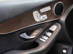 2019 Mercedes-Benz GLC GLC300