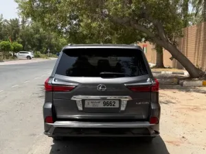 2017 Lexus LX 570