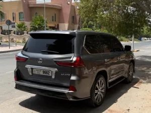 2017 Lexus LX 570