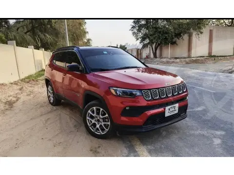 2025 Jeep Compass Latitude LUX