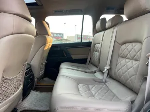 2011 Toyota Land Cruiser GXR