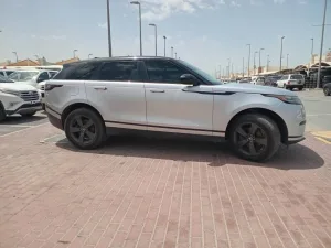 2019 Land Rover Range Rover Velar R-Dynamic SE