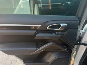 2013 Porsche Cayenne S