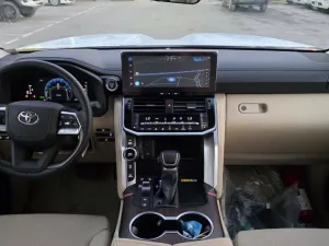 2026 Toyota Land Cruiser GXR