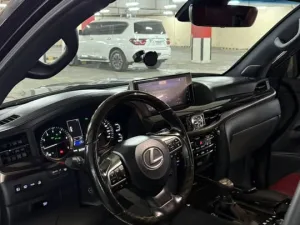 2018 Lexus LX 570 No Trim