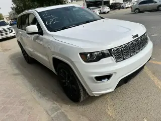 2020 Jeep Grand Cherokee in Sharjah used car